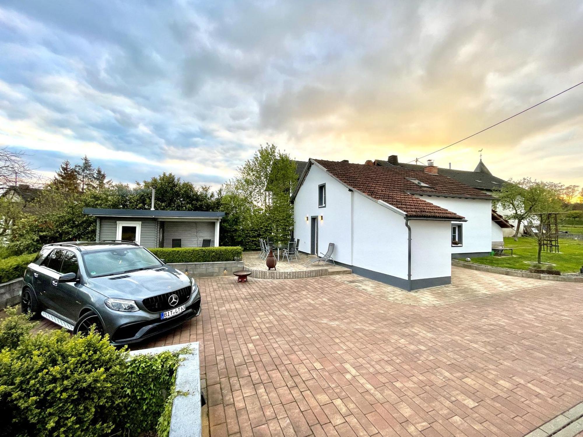 Feuerscheid Kleines Backhaus In Der Eifelヴィラ エクステリア 写真